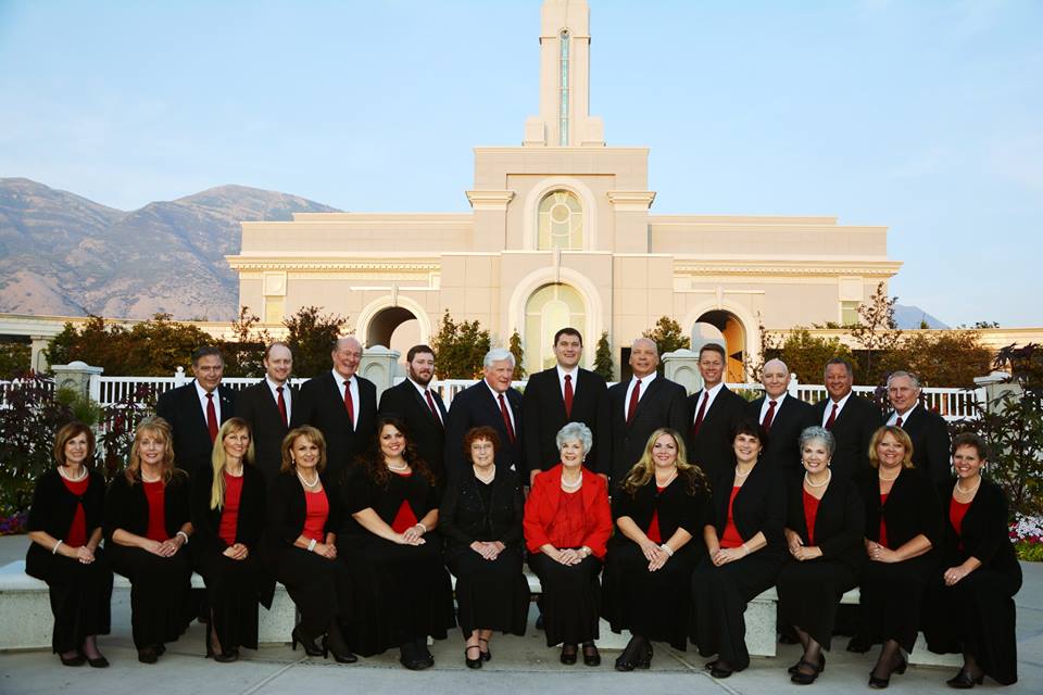 mormones que predican a través de la música