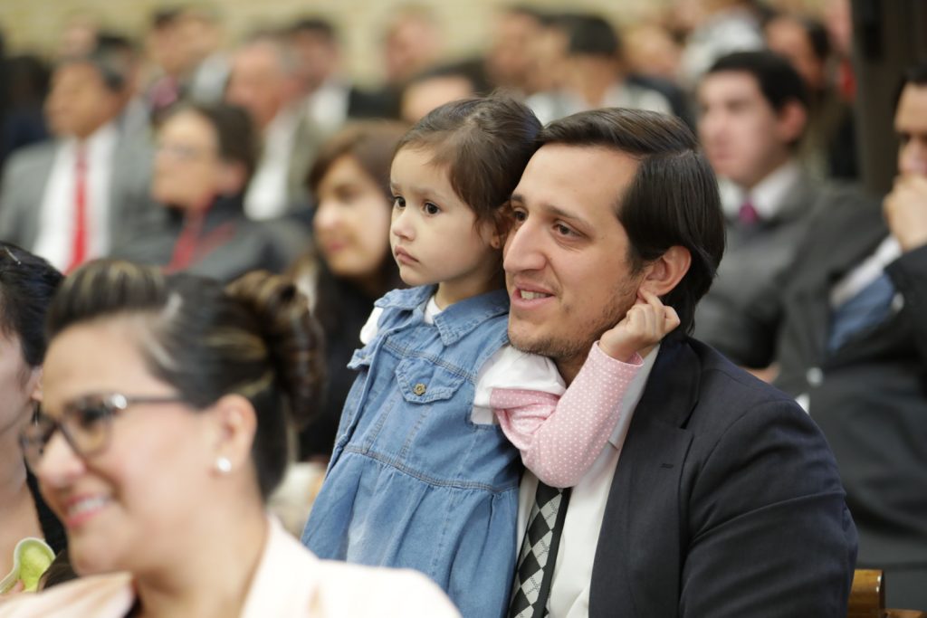 élder Renlund en Argentina y Chile