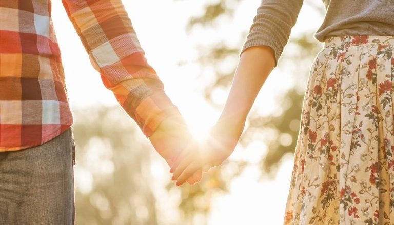 ¿15  ó 16? ¿Cuál es la edad correcta para salir en citas?