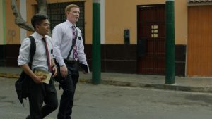 Estaba rota y sin esperanza como madre soltera… hasta que los misioneros tocaron mi puerta