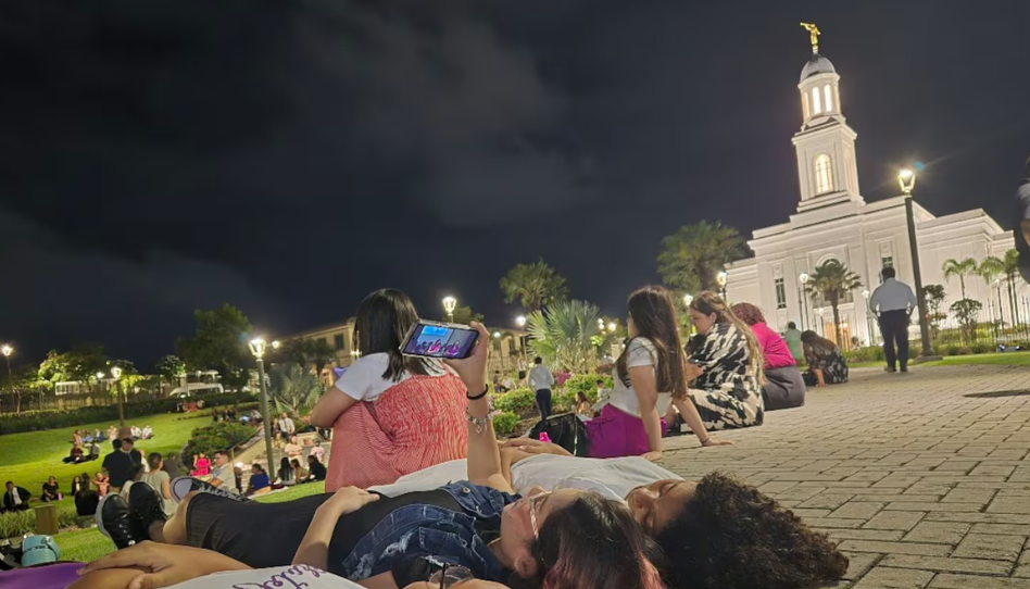 devocional en el templo