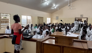 Más de 100 personas se unen a la Iglesia de Jesucristo en un solo día