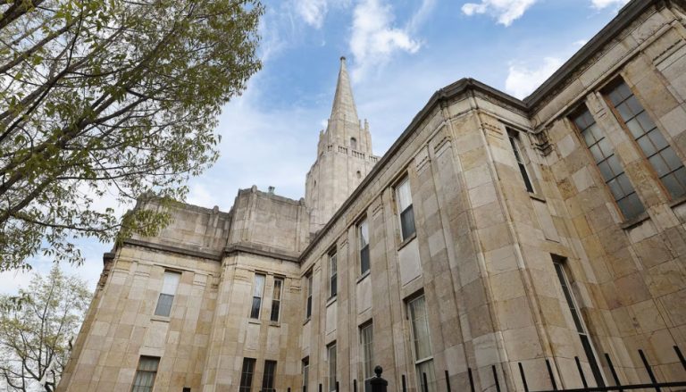 Una capilla Santo de los Últimos Días frente a un proyecto que genera controversia