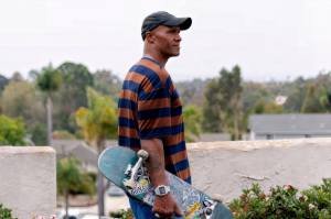 Estrella del skate entrega su vida a Cristo y se bautiza