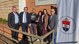 La Iglesia de Jesucristo realiza donación a jóvenes indígenas en Paraguay