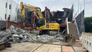 Demuelen capilla y una antigua casa de misión de la Iglesia de Jesucristo