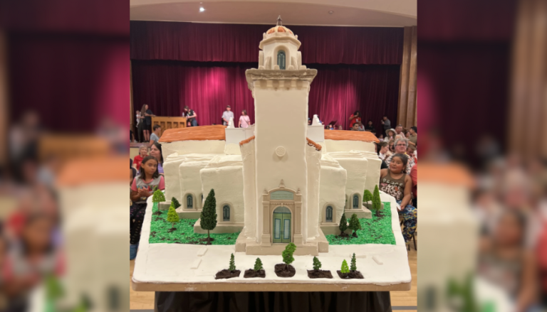 Lo que empezó como una sencilla actividad terminó con la creación de un templo