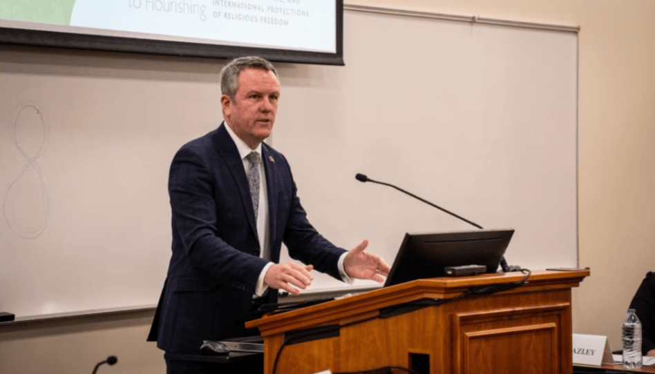 BYU reúne a líderes del mundo para promover la libertad religiosa