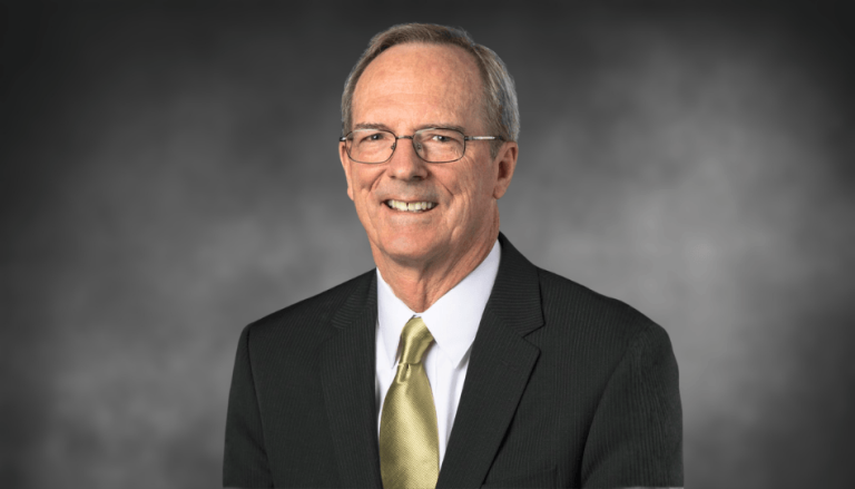 Tras décadas de servicio, fallece Setenta Autoridad General emérito