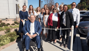 «Una conexión con los cielos»: Presidente Holland dedica un nuevo templo