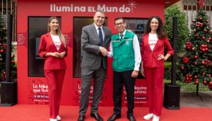 Se inaugura la primera máquina de donación de Ilumina el mundo en Perú