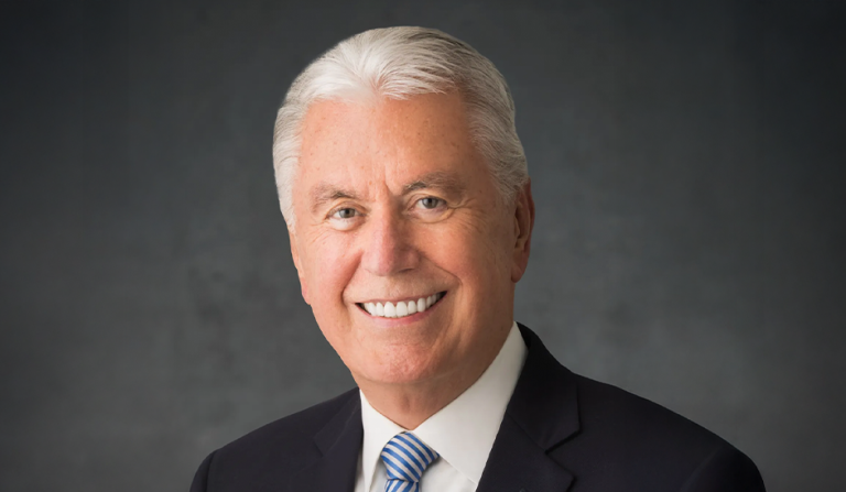 Dieter F. Uchtdorf es apartado como presidente en funciones del Cuórum de los Doce