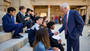 Anda conmigo: el resumen del mensaje de la charla mundial para los jóvenes