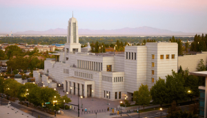 Se anuncia el cierre del Centro de Conferencias de la Manzana del Templo
