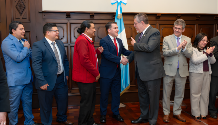 La Iglesia fortalece el sistema de salud de Guatemala con donación clave