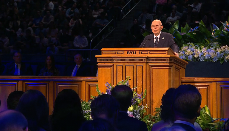 Así se vivió el primer devocional del presidente Oaks en BYU