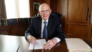 Pres. Oaks: nunca es tarde para cambiar espiritualmente