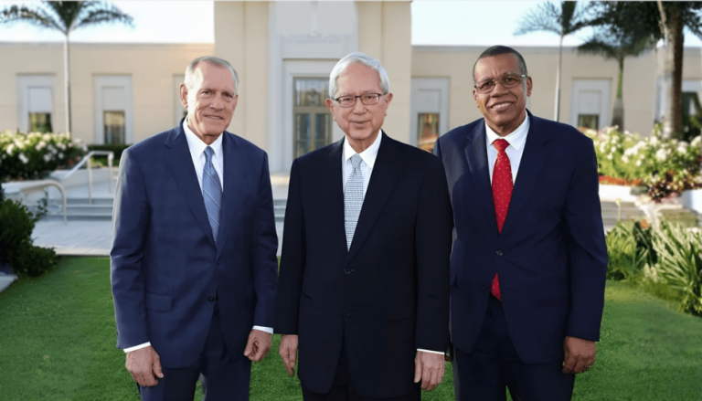 El élder Gong dedica un nuevo templo en África