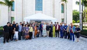 Foro de libertad religiosa se lleva a cabo en Puertas Abiertas de un templo