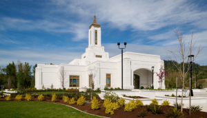 Se inicia la jornada de Puertas Abiertas de un nuevo templo