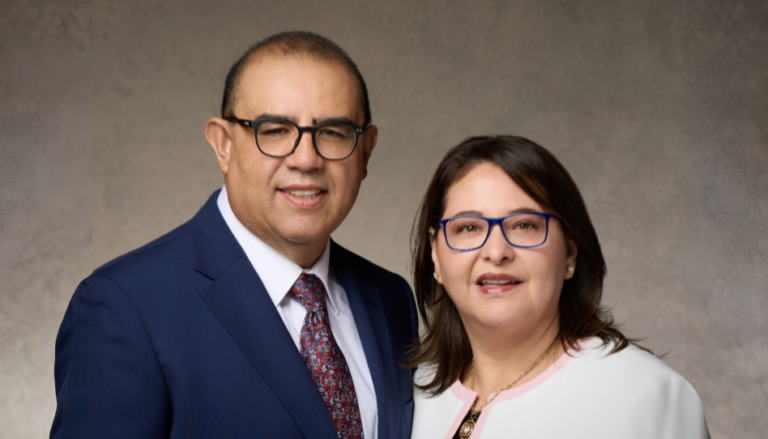 Participa del devocional para jóvenes de Sudamérica con el élder Godoy