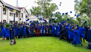 BYU-Pathway alcanza un nuevo hito con graduación histórica en África