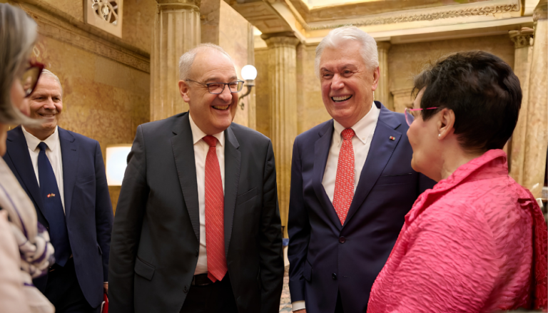 Así fue el encuentro entre el presidente Uchtdorf y el presidente de Suiza