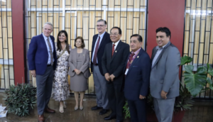 BYU brinda capacitación en universidad de Perú para abordar retos académicos