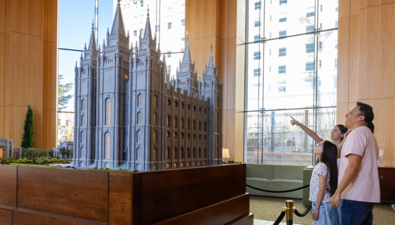 Se anuncian fechas de nuevas reservas para visitar el Templo de Salt Lake